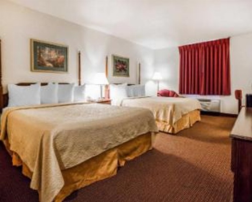 Quality Inn & Suites Des Moines - Merle Hay Road image 21
